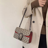 Atelier | Borsa a Mano Scultorea in Tela